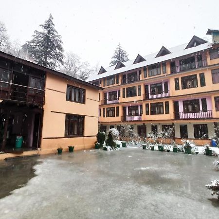 Hotel Him View Manāli Exteriér fotografie